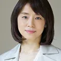 石田百合子